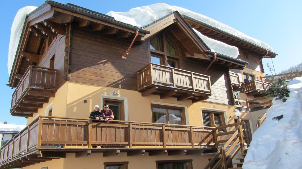 Residence Baita Cusini Livigno Extérieur photo